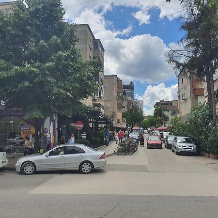 Apartment Tiranë Ngoại thất bức ảnh