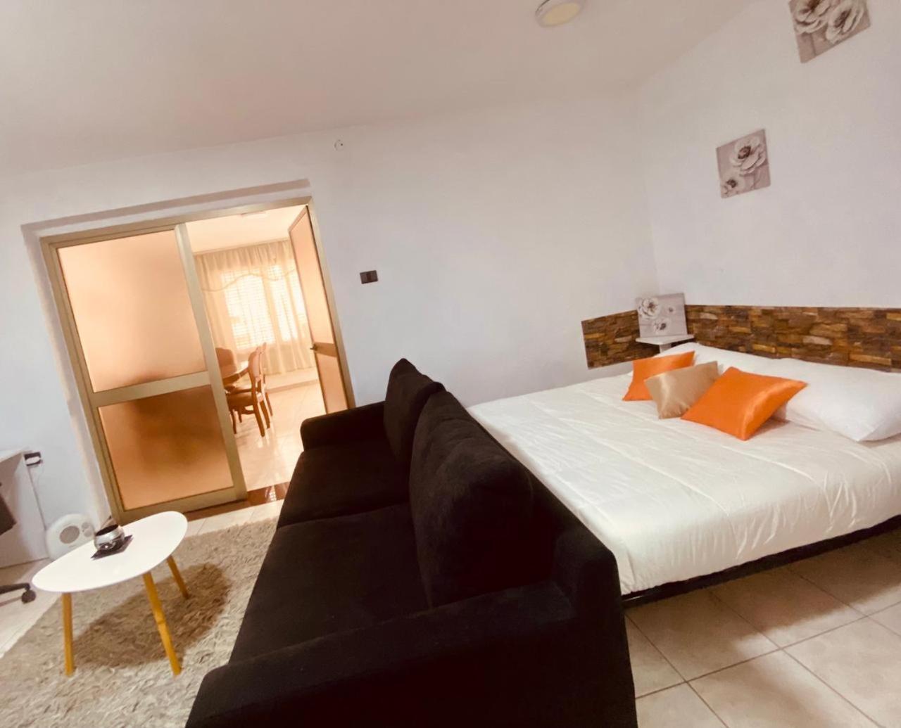 Apartment Tiranë Ngoại thất bức ảnh